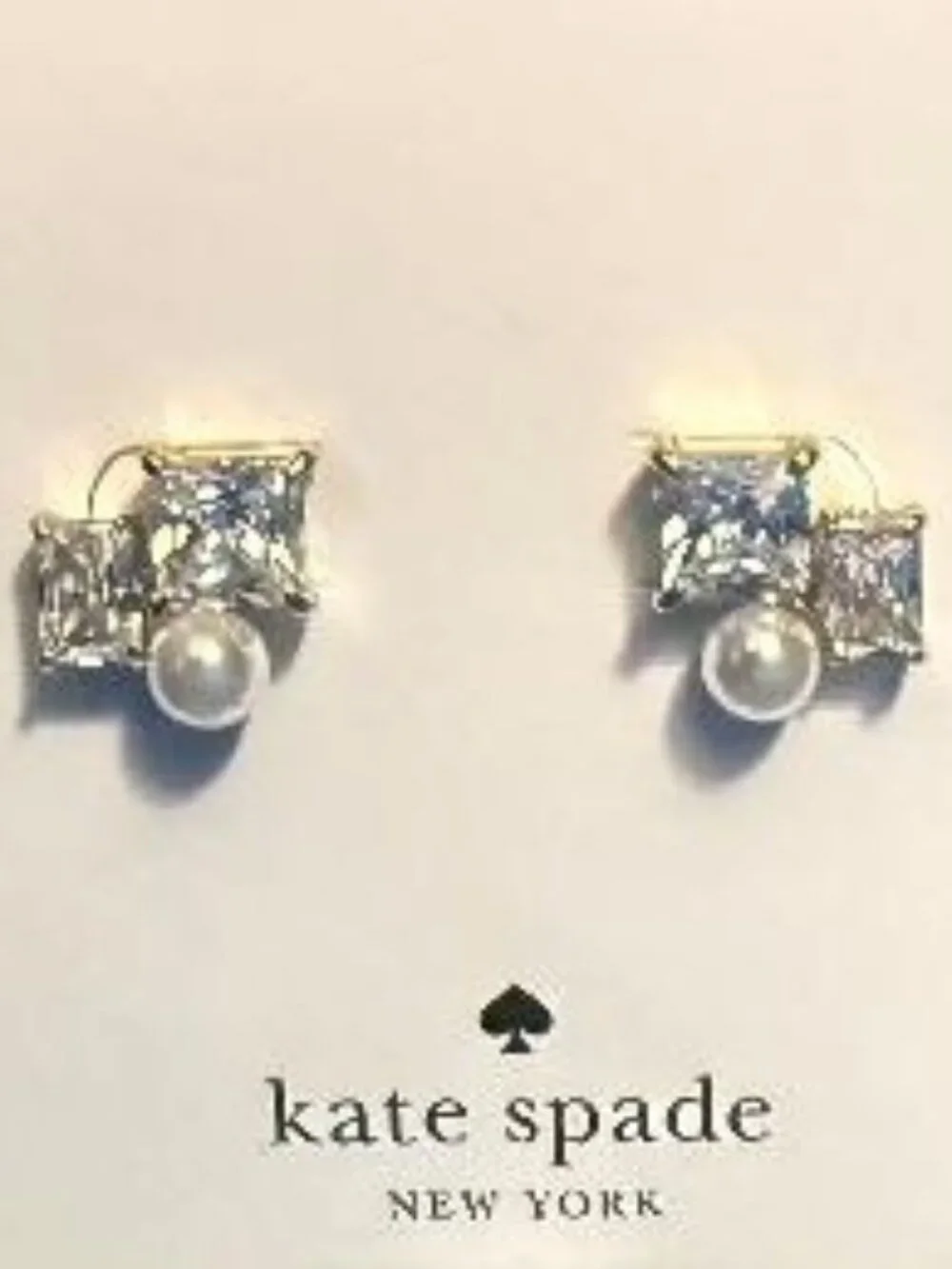 NEW ~ BNIB KATE SPADE VICTORIA SPARKLING CRYSTAL CLUSTER STUD / PIERCED EARRINGS